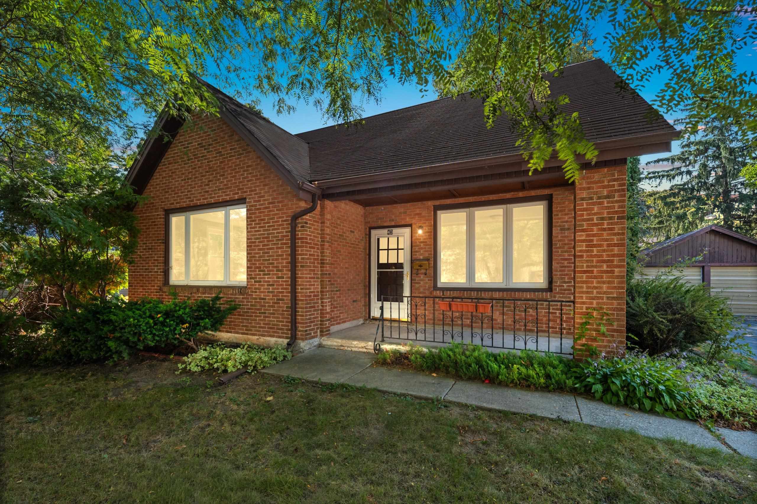 43 Lehner St, Chilton, WI 53014-1240