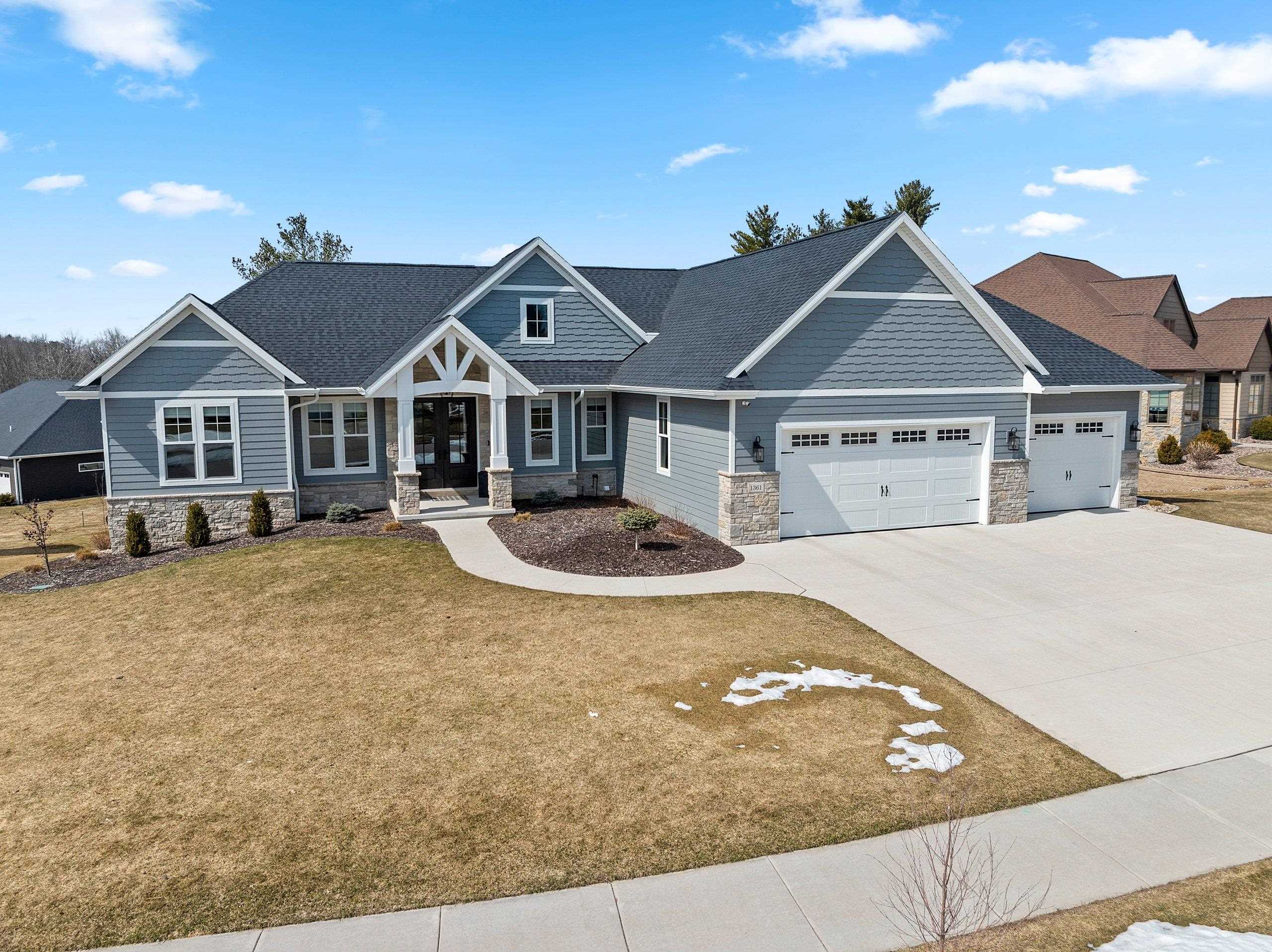 1361 Coral Reef Ln, Howard, WI 54313-3429
