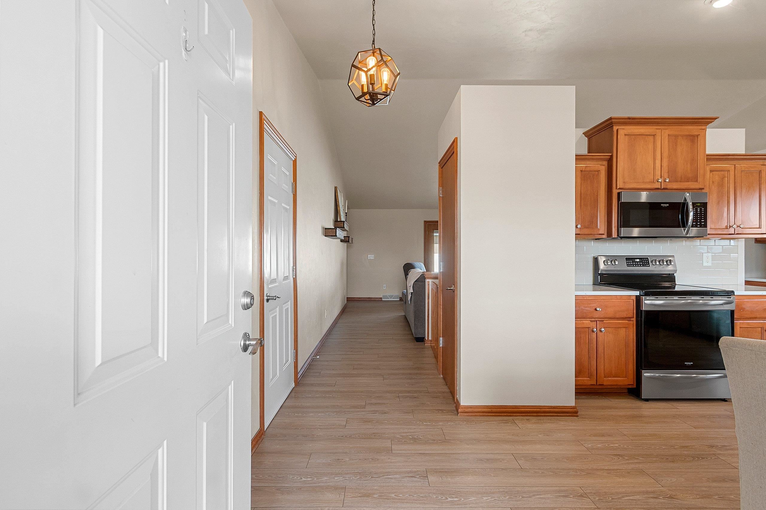 2190 Ryan Rd, De Pere, WI 54115