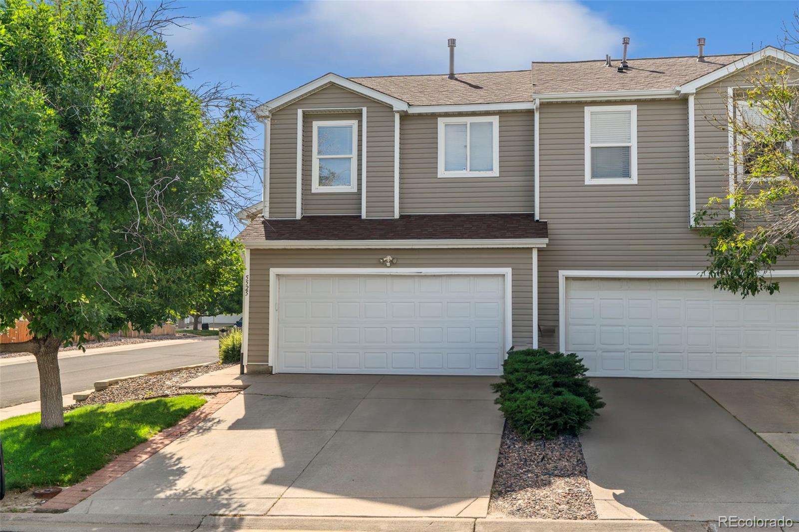 5525 S Quemoy Circle Aurora, Colorado, United States Home For Sale