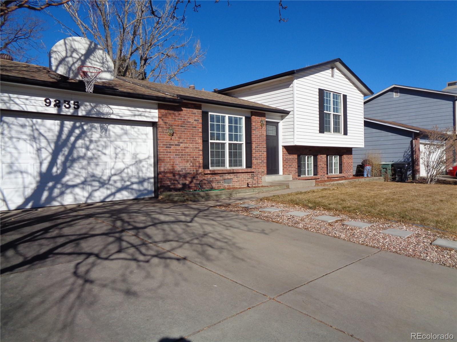 9235 Clermont Drive Thornton, Colorado, United States Luxury Home Rental
