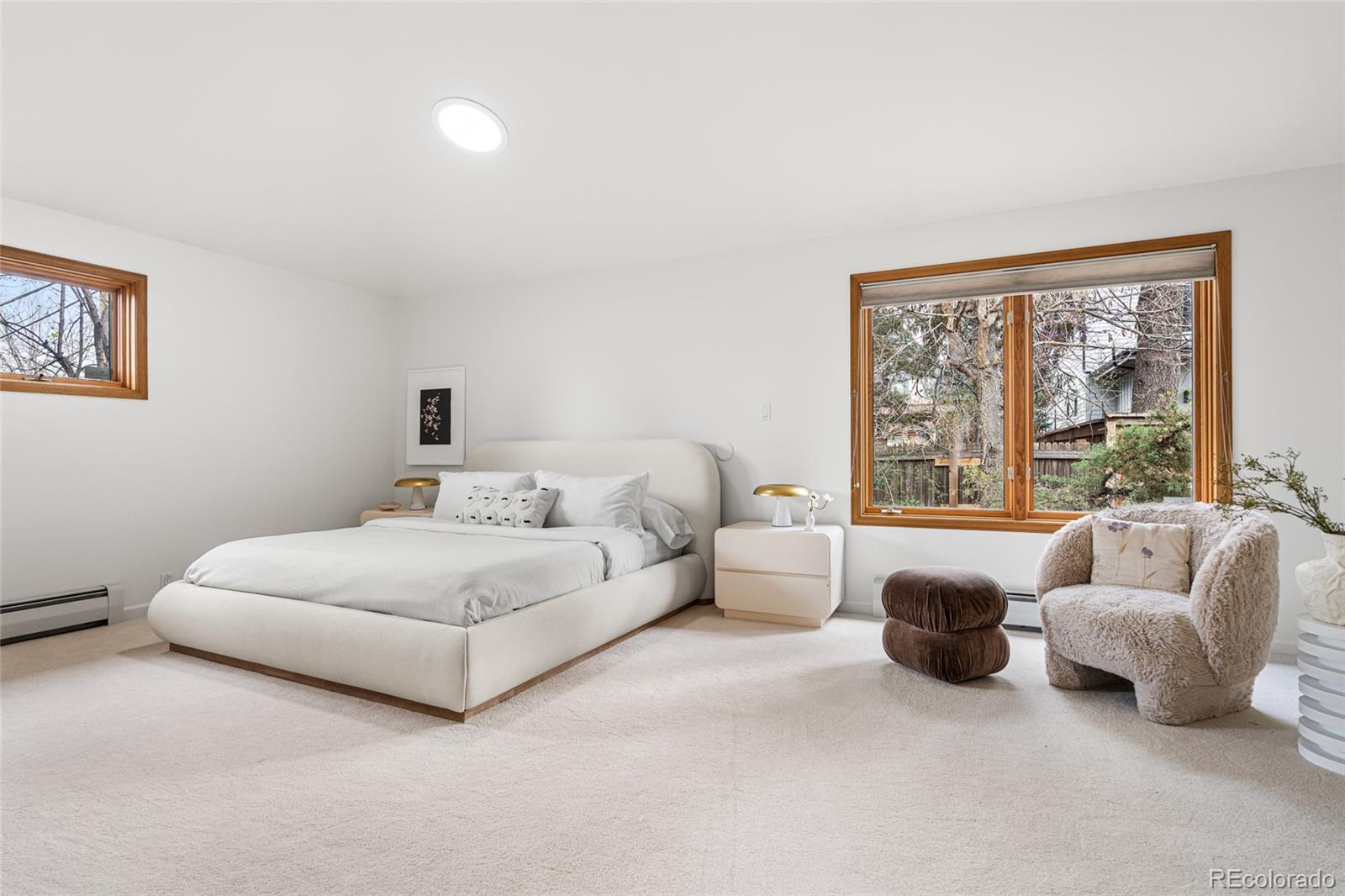 6e584924 D8ea 43ff Bca1 C5cdaaf9dc2a