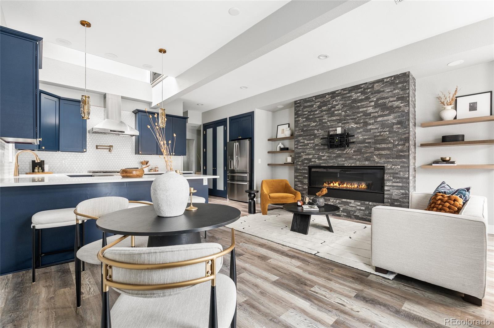 00398b99 Ce7b 4375 9a9a D5e32c746c4f