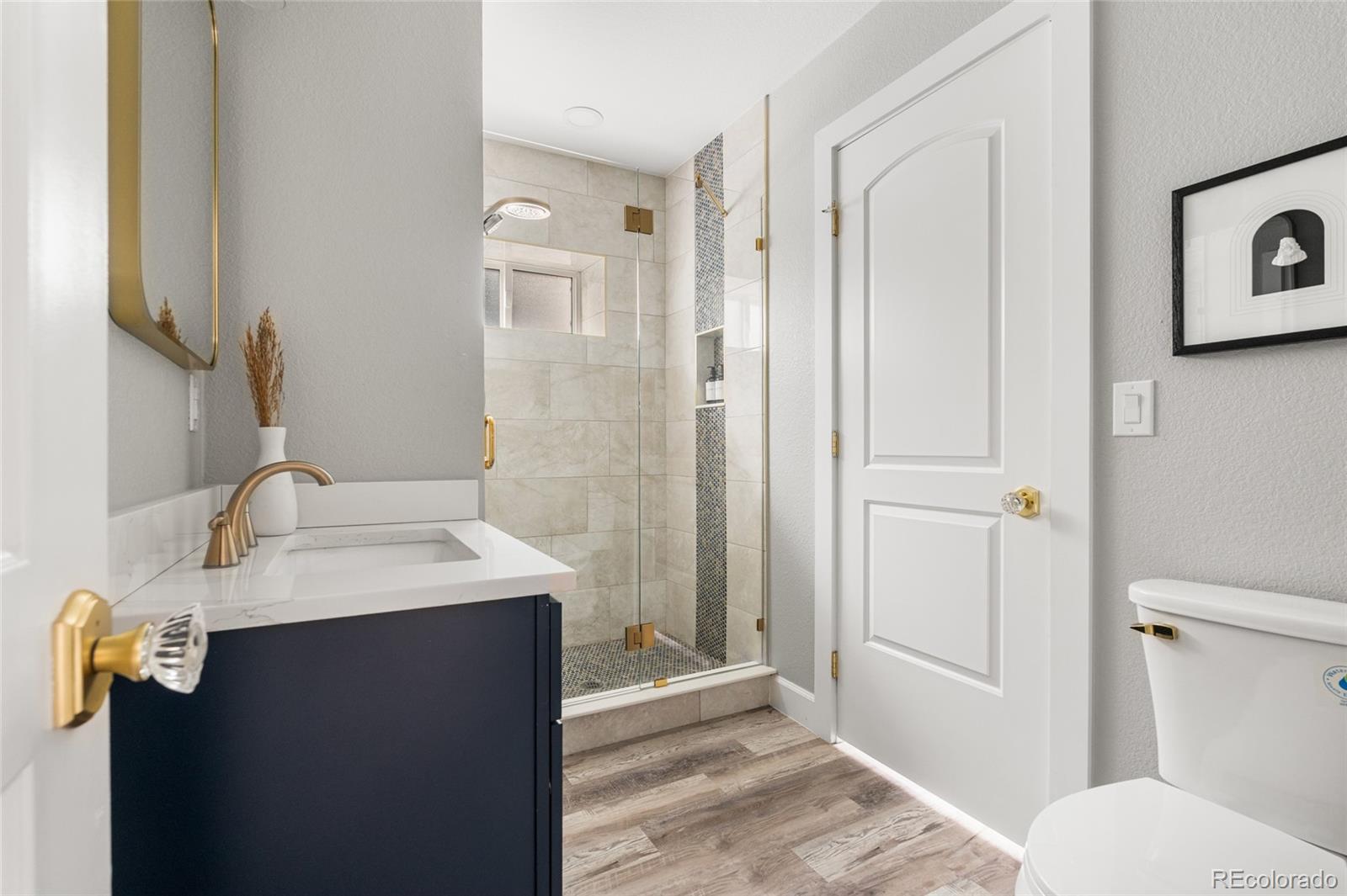 4f6f3595 79f7 4313 A402 4fe578b12451