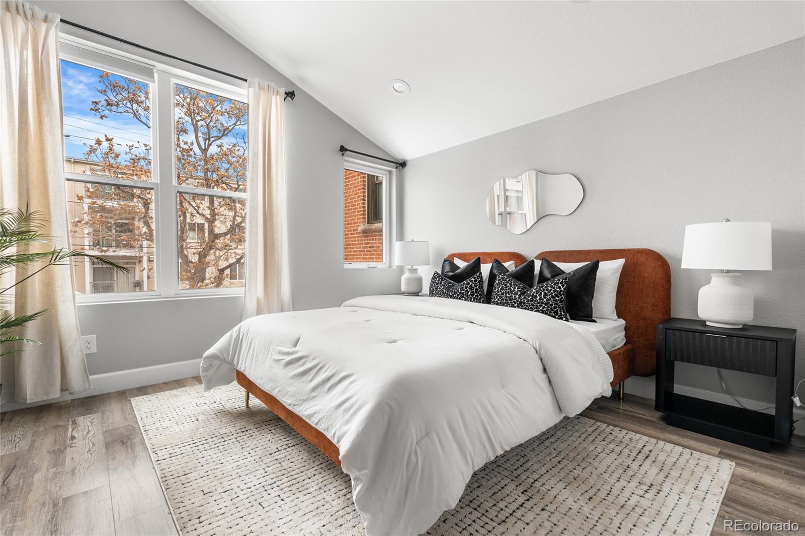 6fd4b851 160c 4841 A808 39629baf94ea