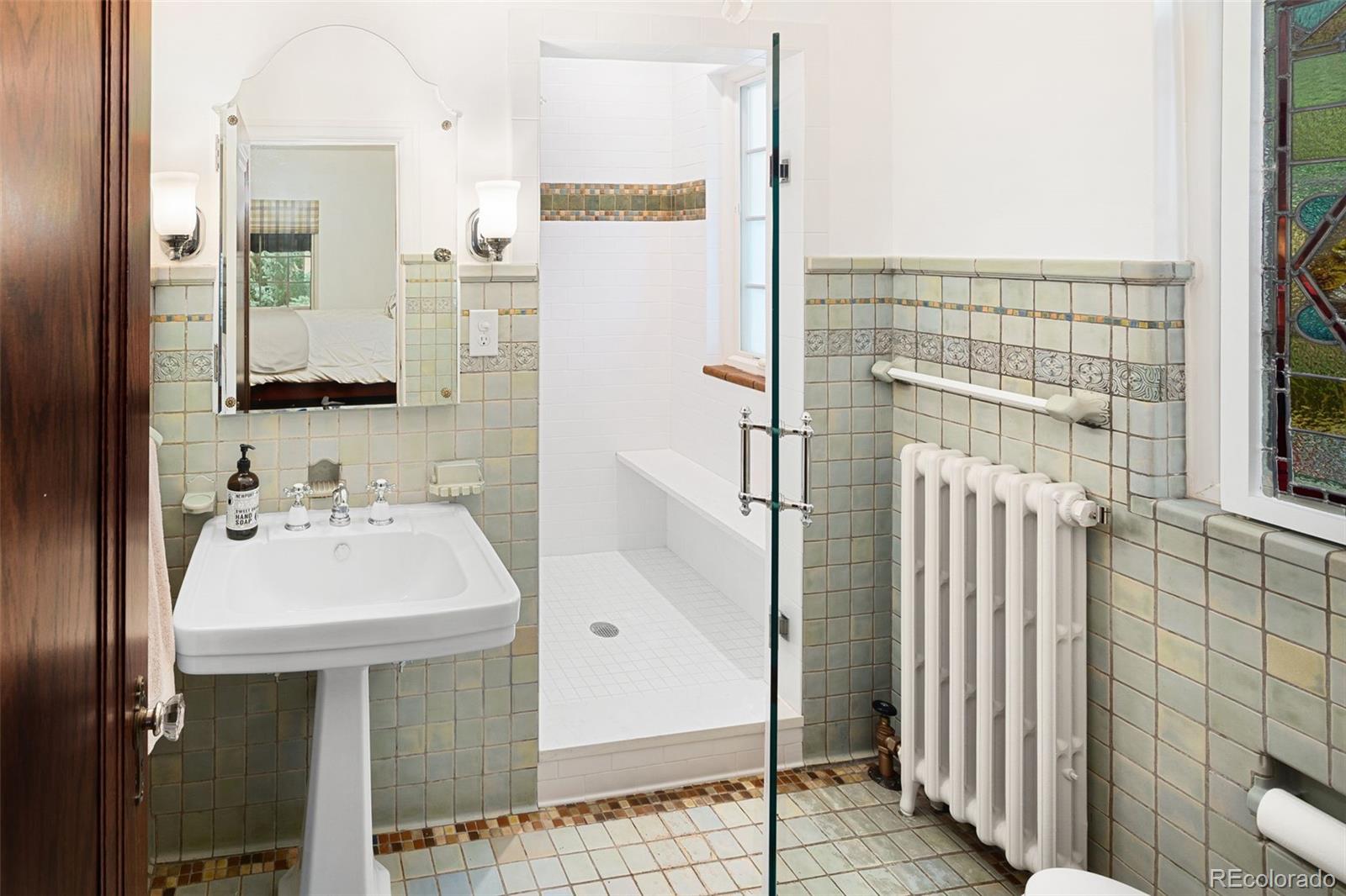 99768e68 2fea 46ce Acac 51195d826eeb