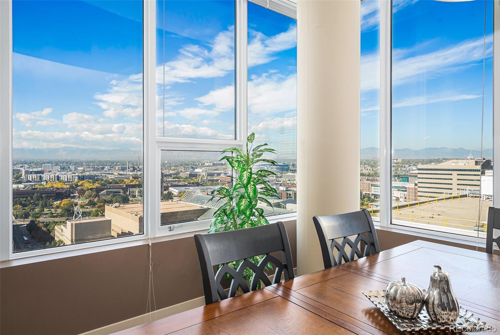 C1bd887e 6d43 4a1c B403 12bc7db11786