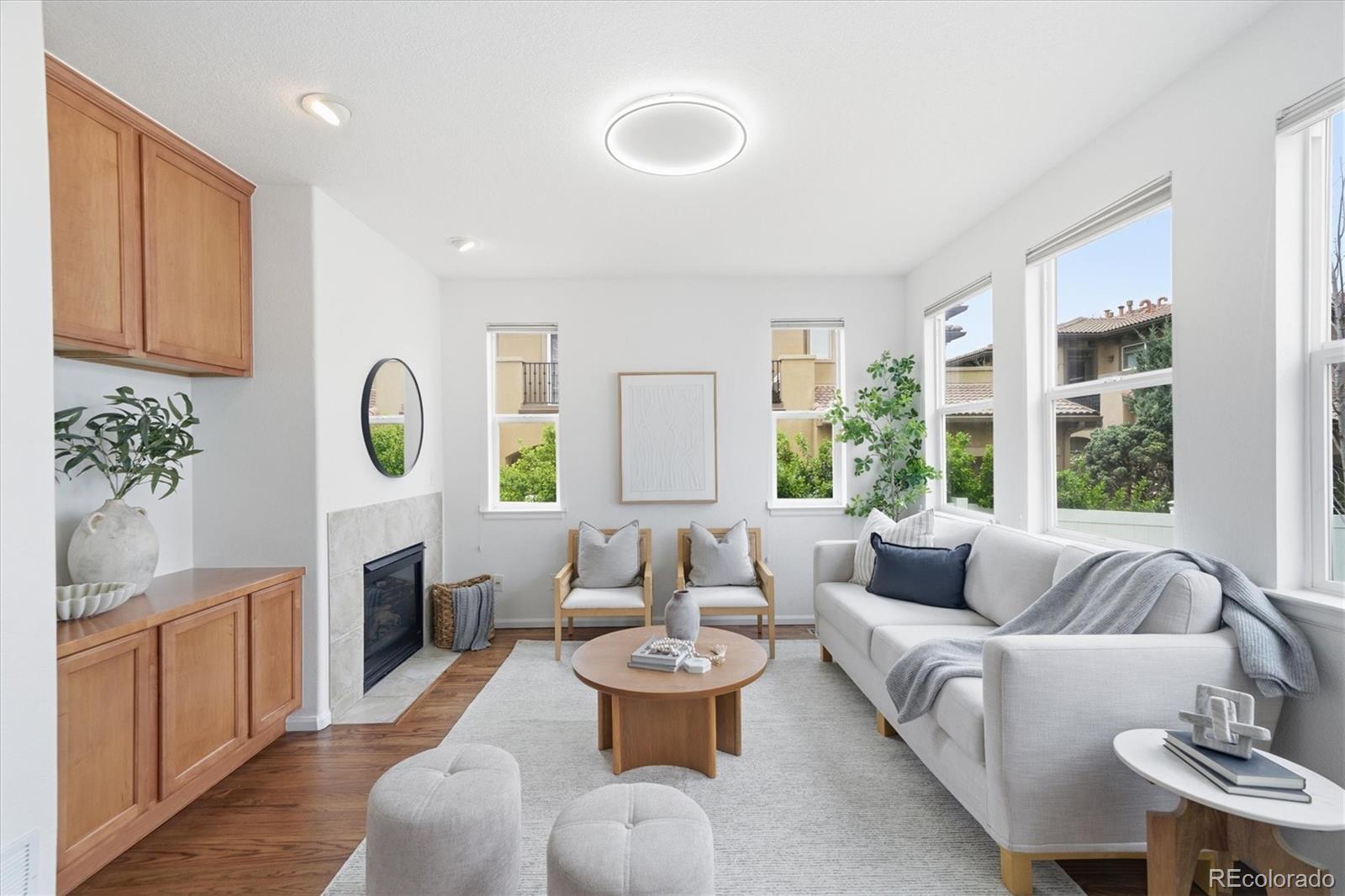 3c2b5f05 44d3 498d 86dd E3ad0de0fe28