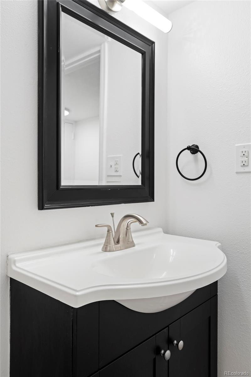 1155 N Ash Street #103 Denver CO 80220 MLS #REC8077681 Fa6dabb9 4e52 4f98 B928 8c14ec3313fc