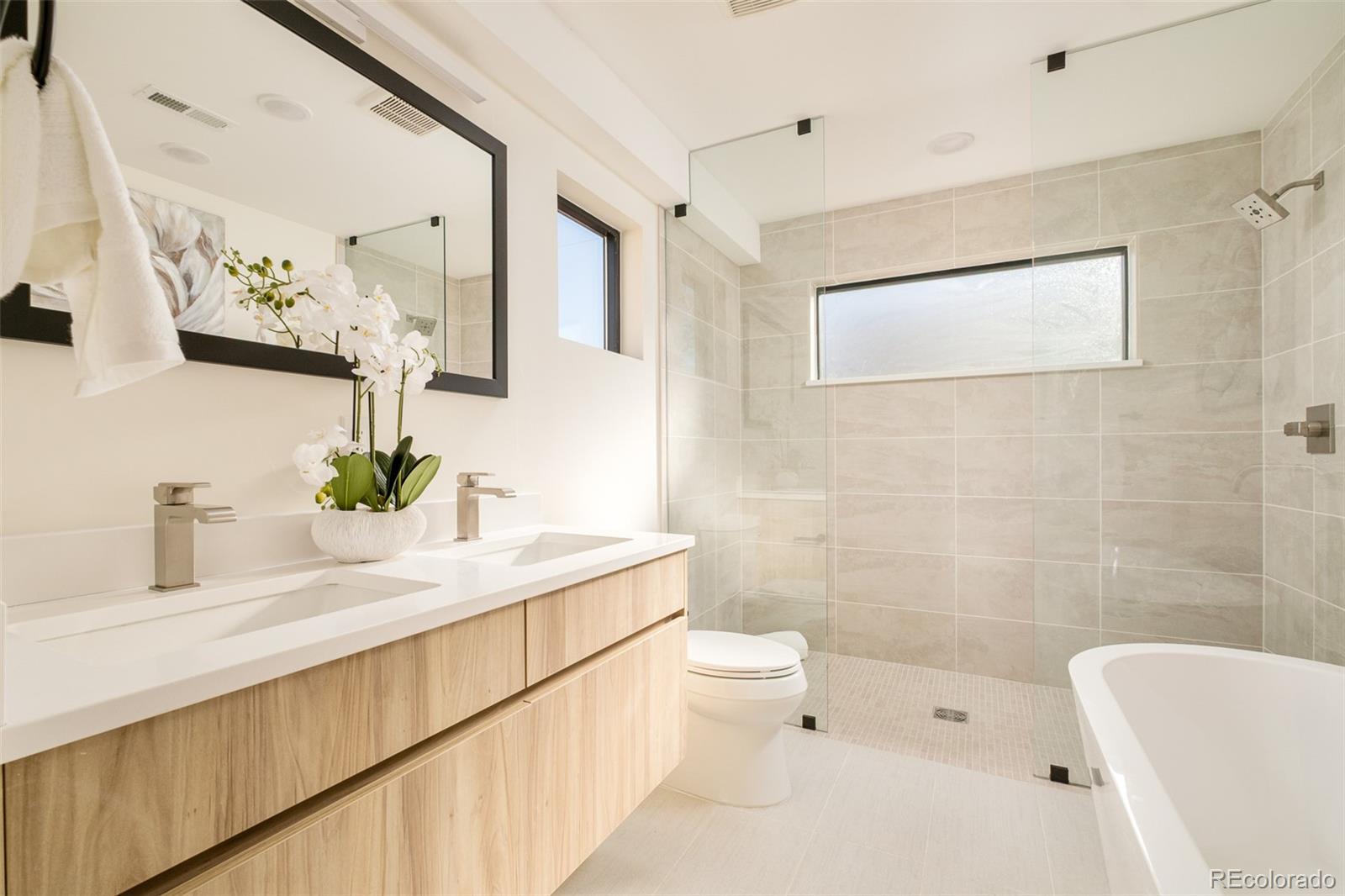 3414 Lawrence Street, Denver, CO, 80205