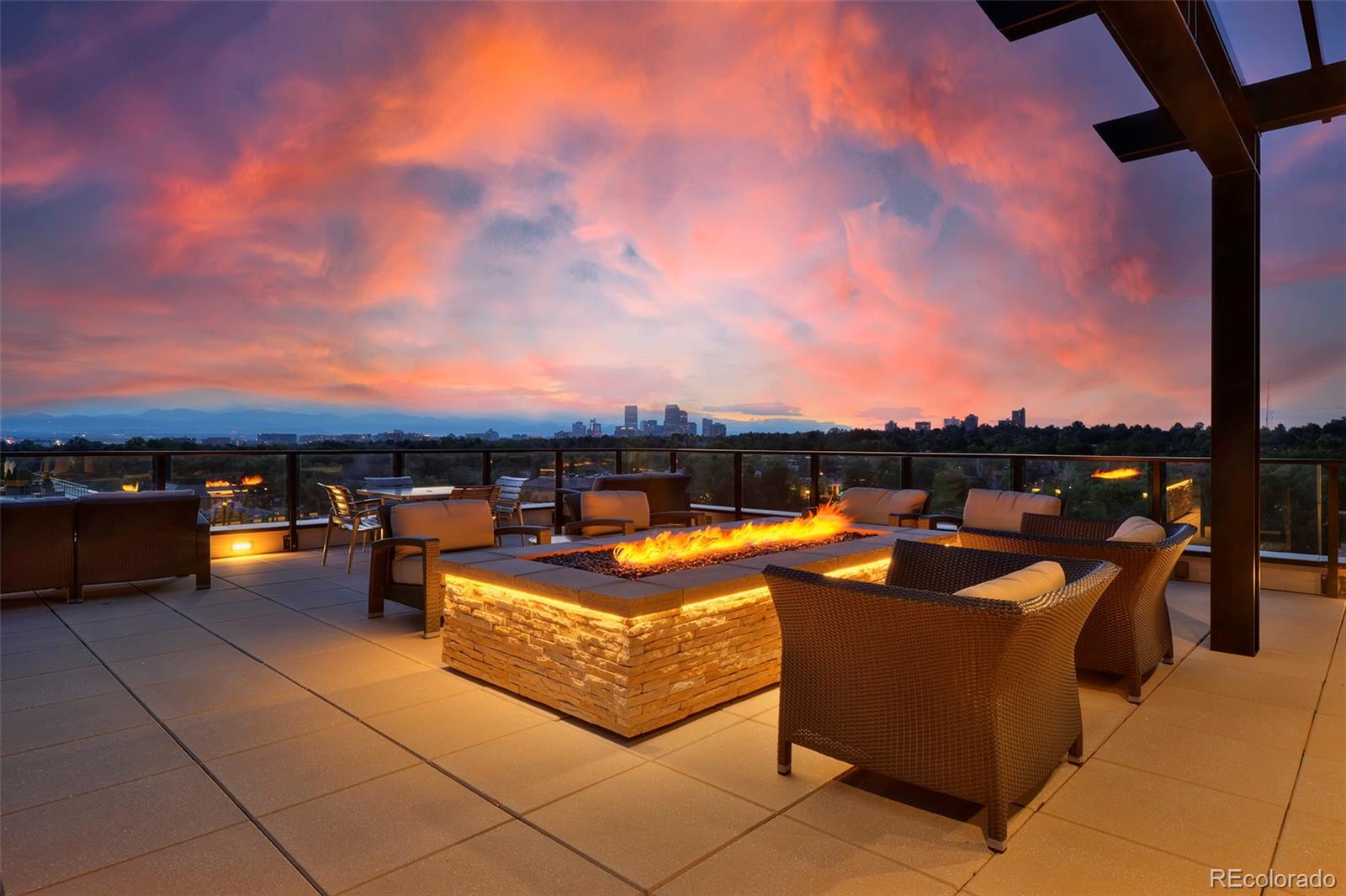 0ae93855 F870 450f B976 626b77867cb6