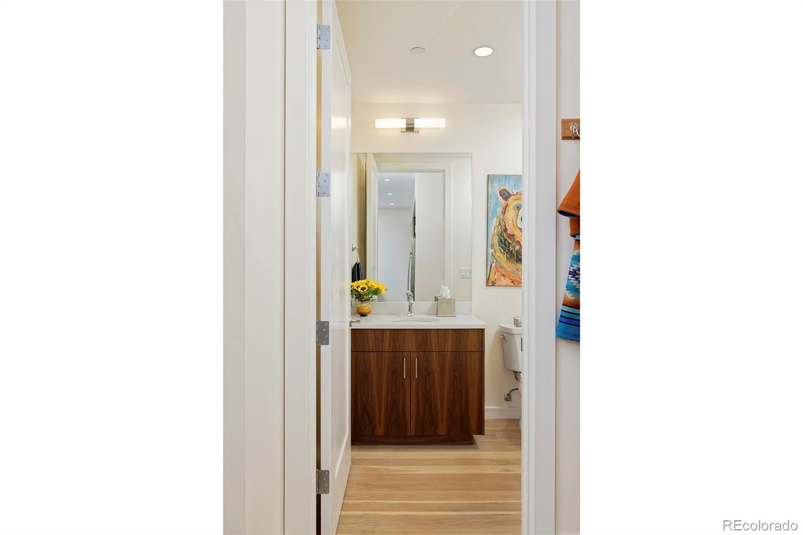 0e4f5738 0883 47c1 8691 7de3f73d7d52