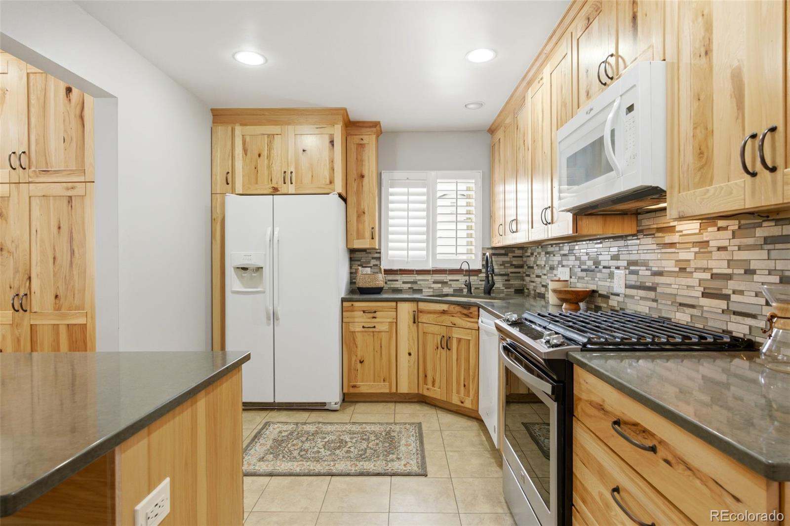 9f86dac7 357e 40c1 A788 74633d17cb9c