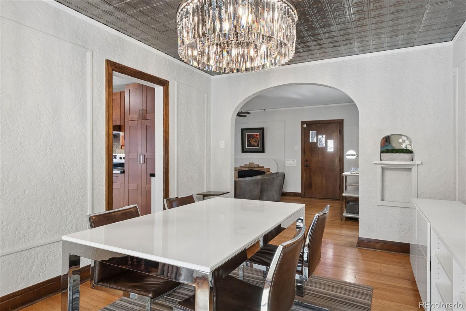 943ab283 051e 47db Bb0c 4939067056db