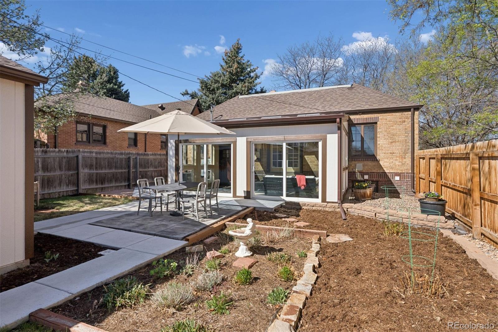 Ab68eeb1 F797 444e A649 E14485b38eff