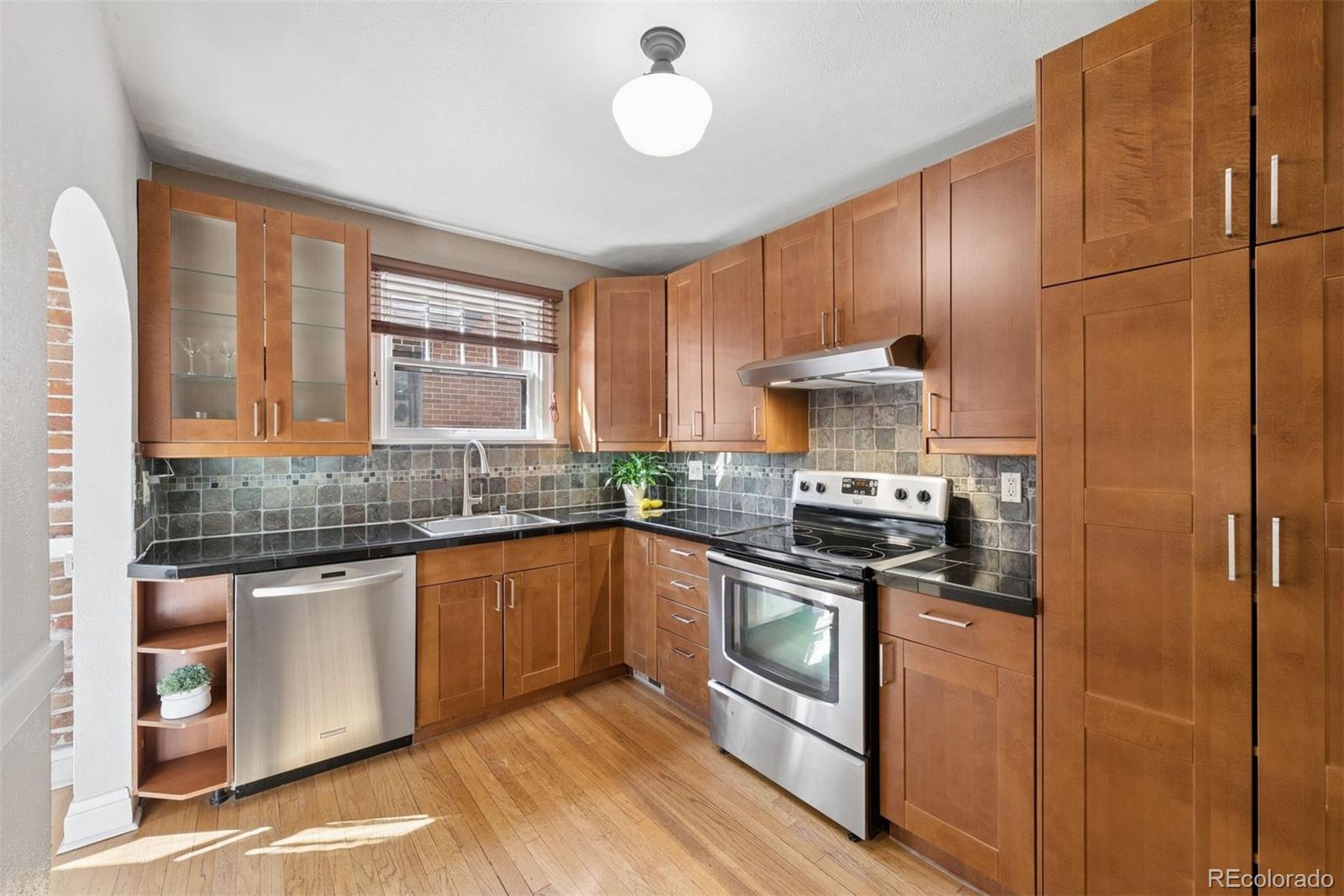 Afc40e4b 516d 496d 96f7 0e9f5a9754d3