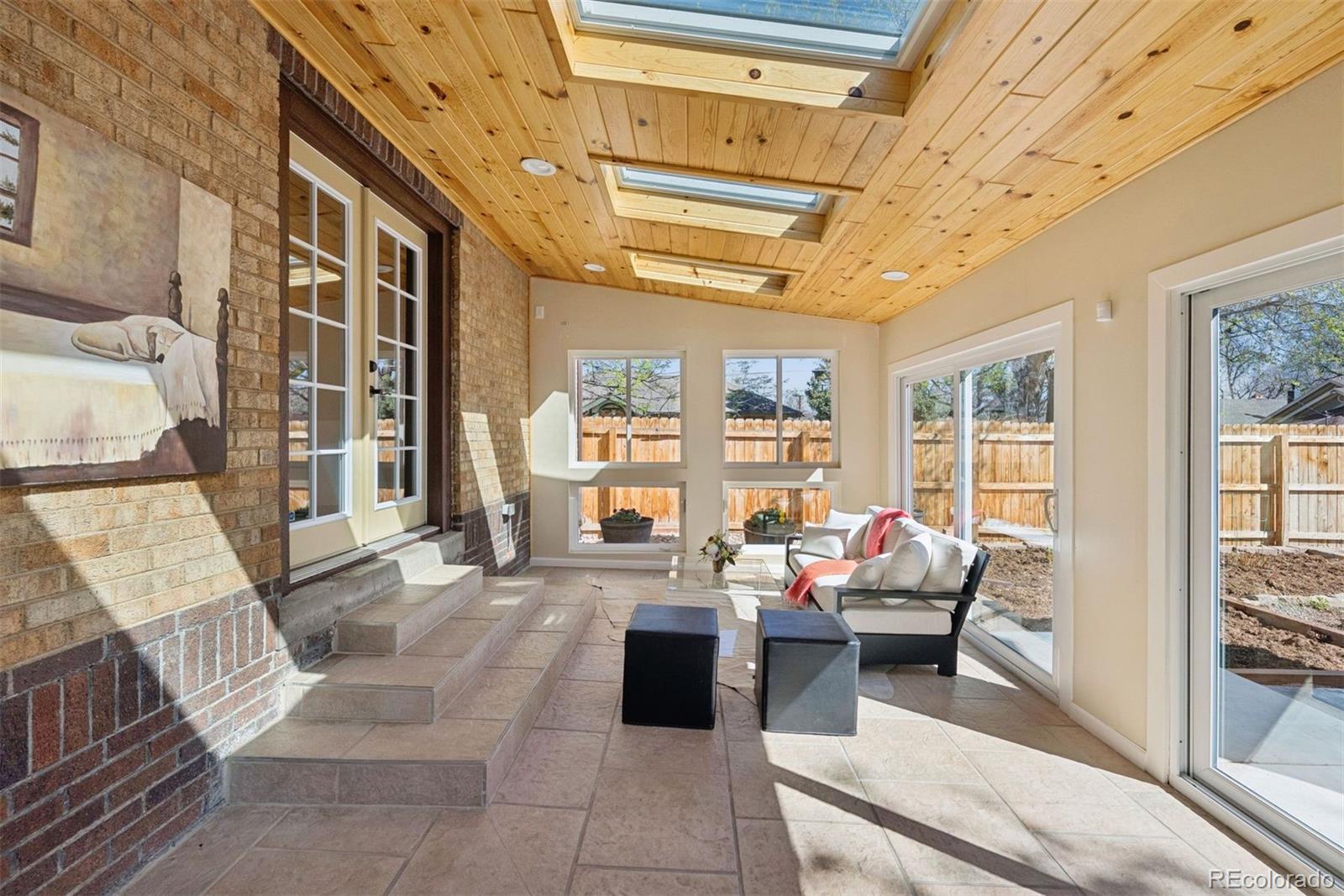 Ee4f9d85 930f 4905 8acf D5e6a07778c5