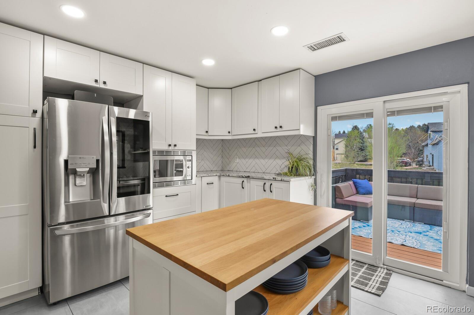 4bbf0a77 6b73 439c 8d08 8f3670343df2