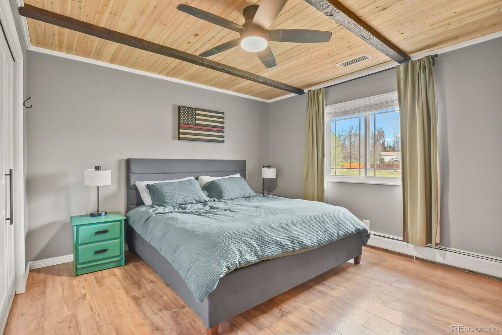 97f467f4 Daaf 4de0 Bbf9 Fb97accaccae