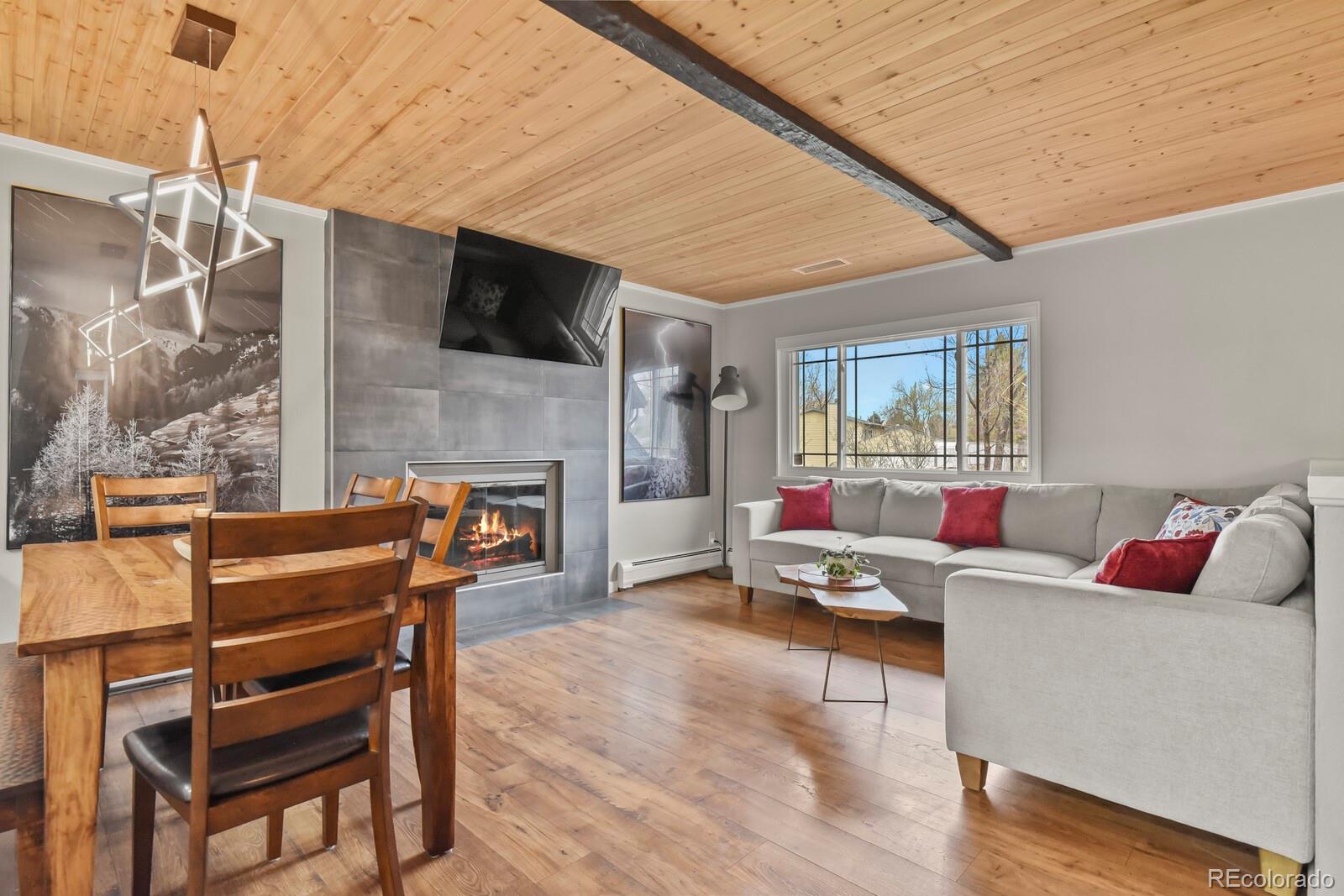 C2ff5aed 84f3 416f B25b E1e67f3d02f8