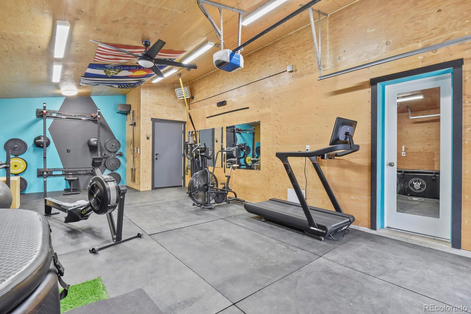 Eced51c9 Ff33 4942 9224 1b8a519f0875