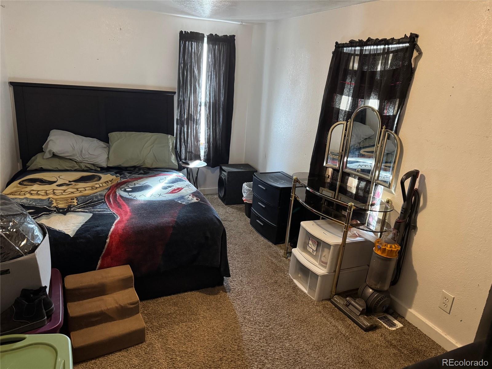 081252df D2b5 40c4 89fc 1f34f0122517