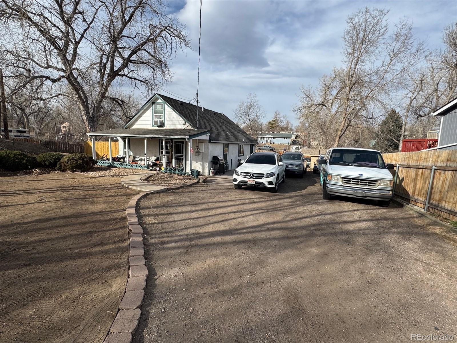 E130e010 7e40 4132 A934 5bf61502abe3