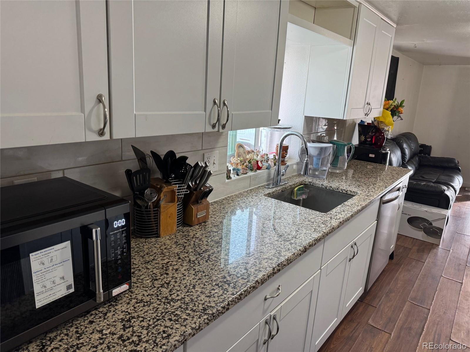 E719ebac 4085 4e5c B6f9 D8f4a2c08a14