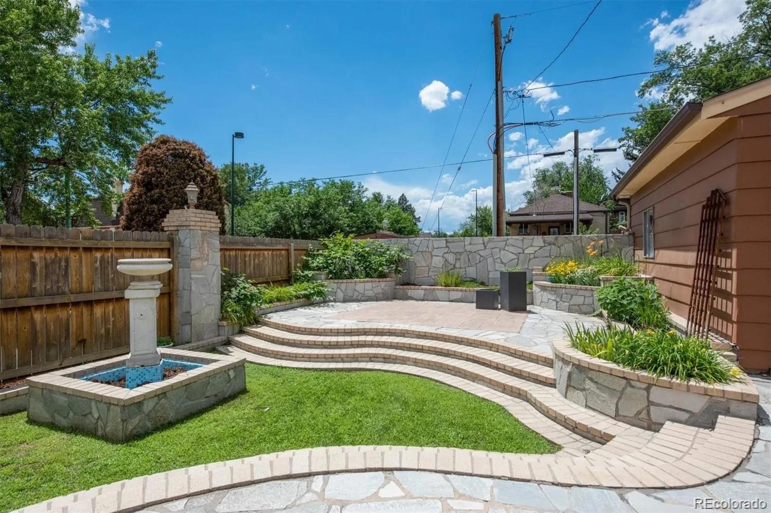 03cdd618 479e 41e8 B0c7 2f52cea2f2da