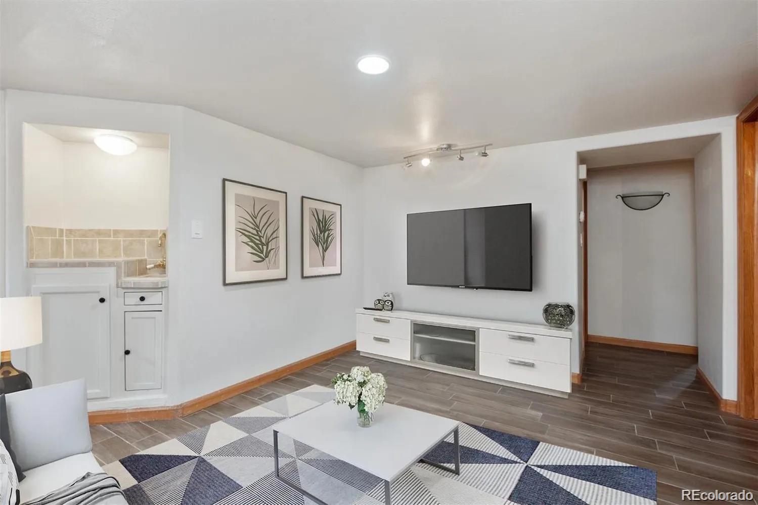 707bfd58 7c79 4c95 94f9 251e6a55ae0d