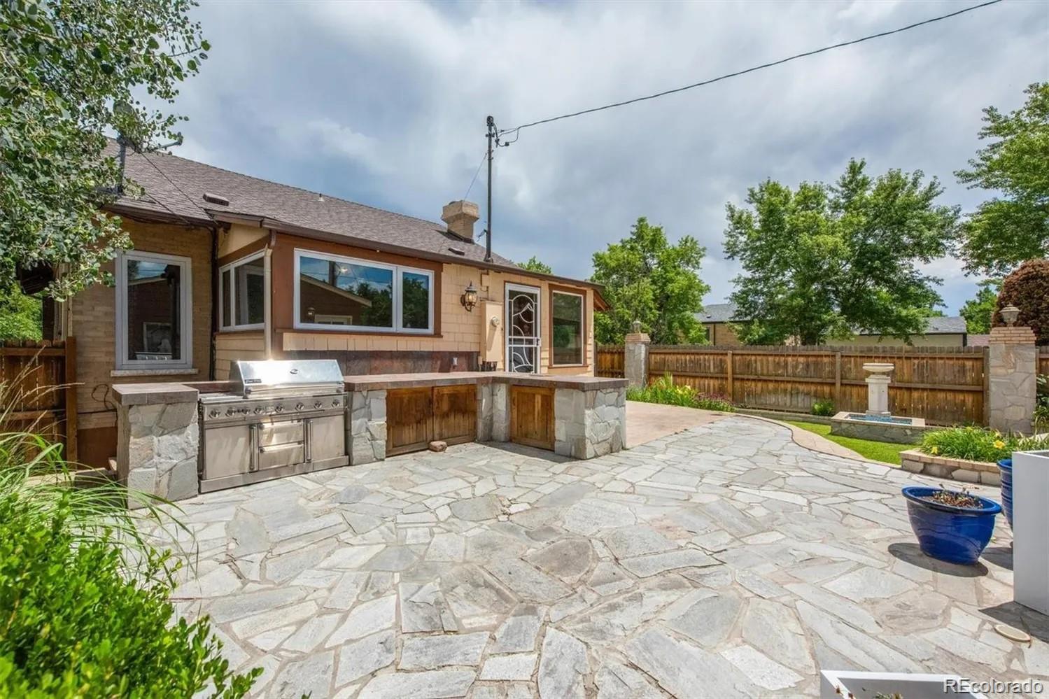 Cb597ab8 3e31 4323 960a 15b9c2034733