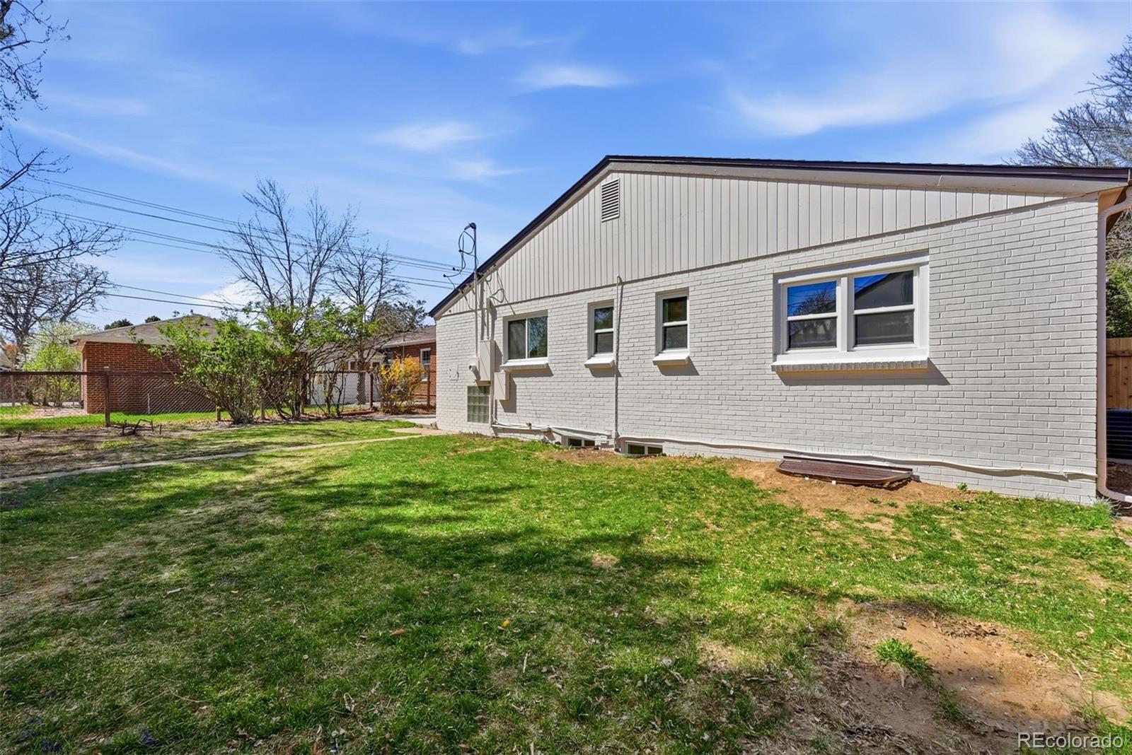 43764f66 5fca 4375 B78b Cfbb9407ab10