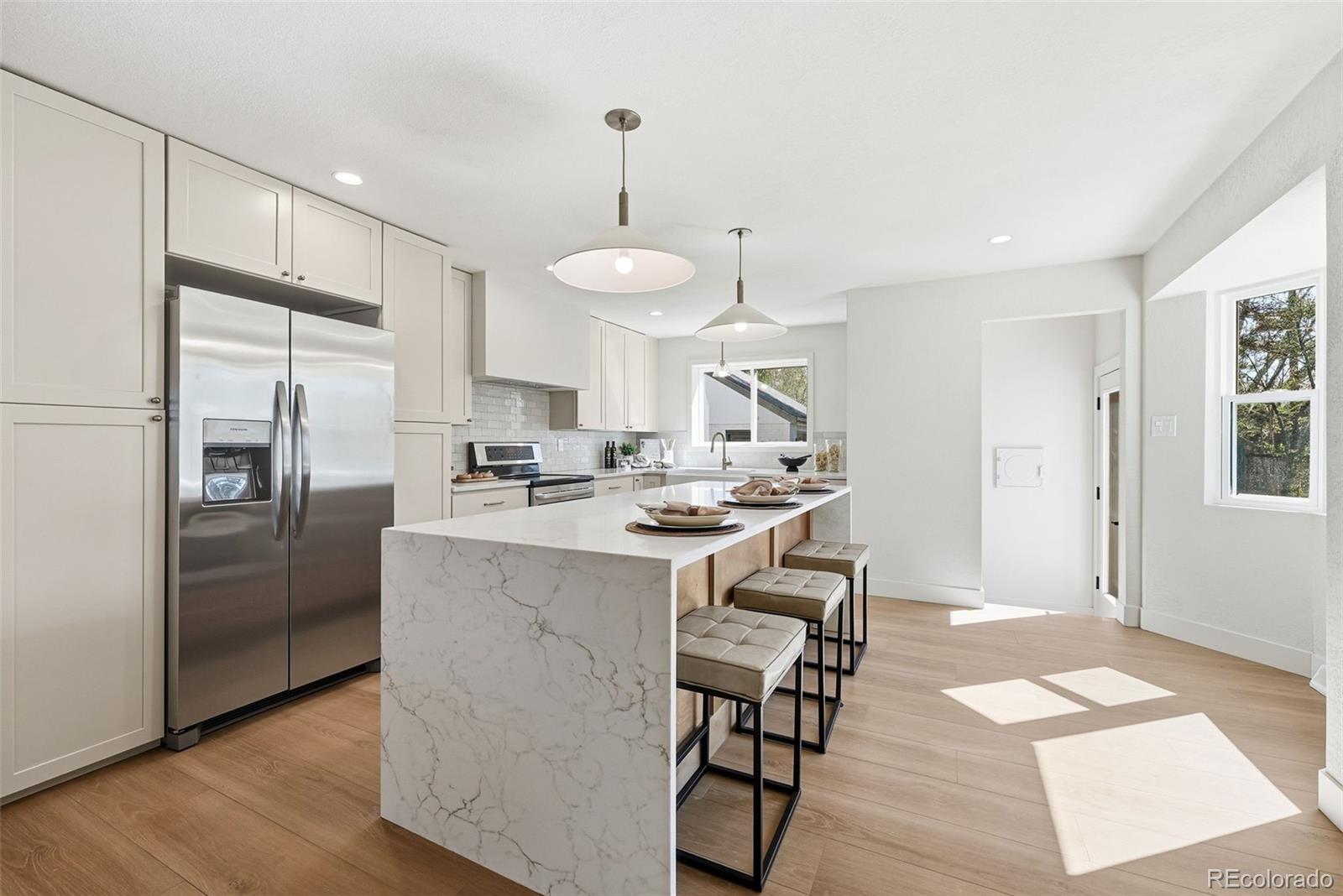 5906fef7 F413 4aa3 8d88 38adccd73e39