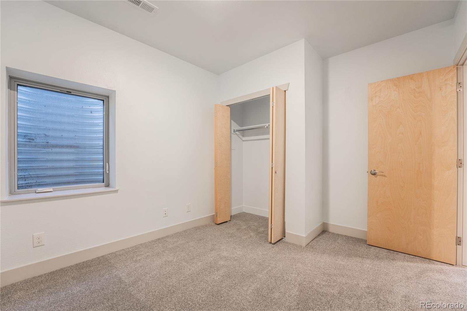 22baecfa 1567 45e8 A341 F4ec347221ed