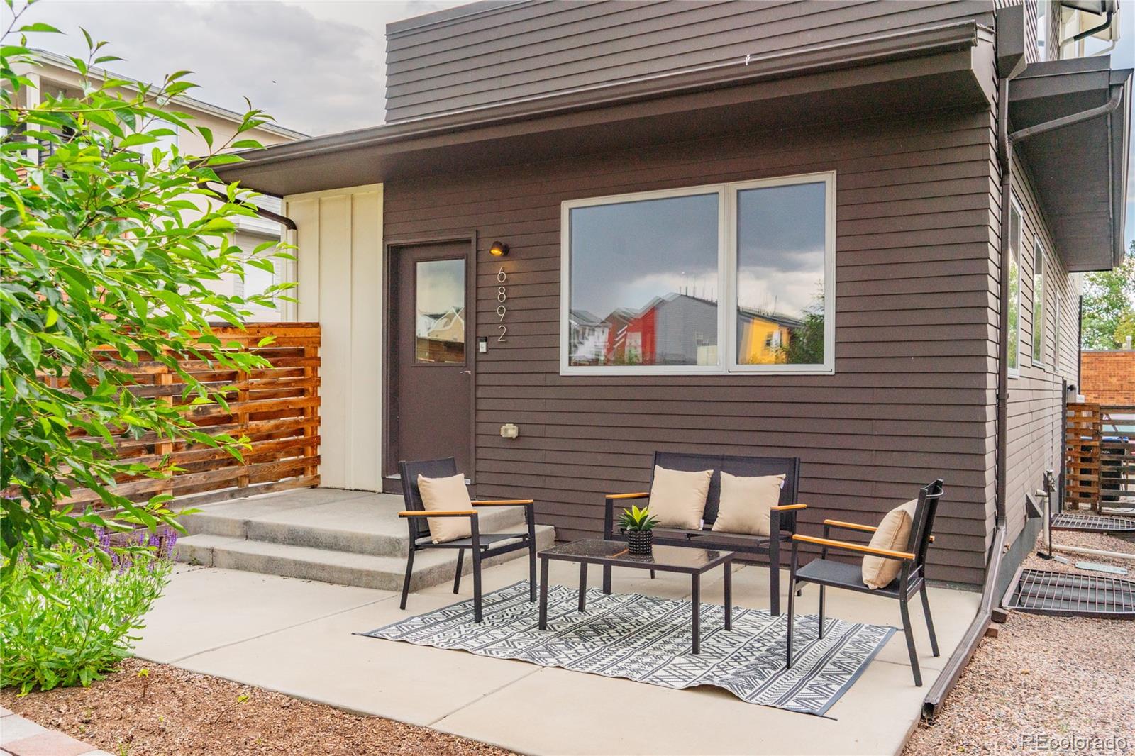 66f64be8 5fa0 44a1 Bd89 6ee4fb4b49aa