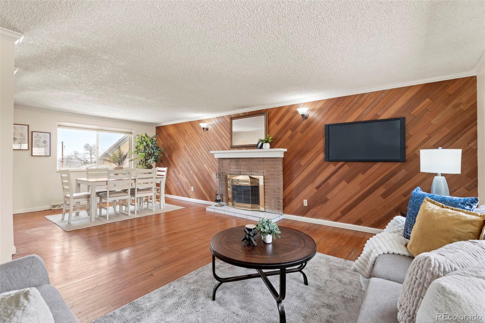 E4e17b4b 03b5 4c00 9ce1 30a95a44e9dd