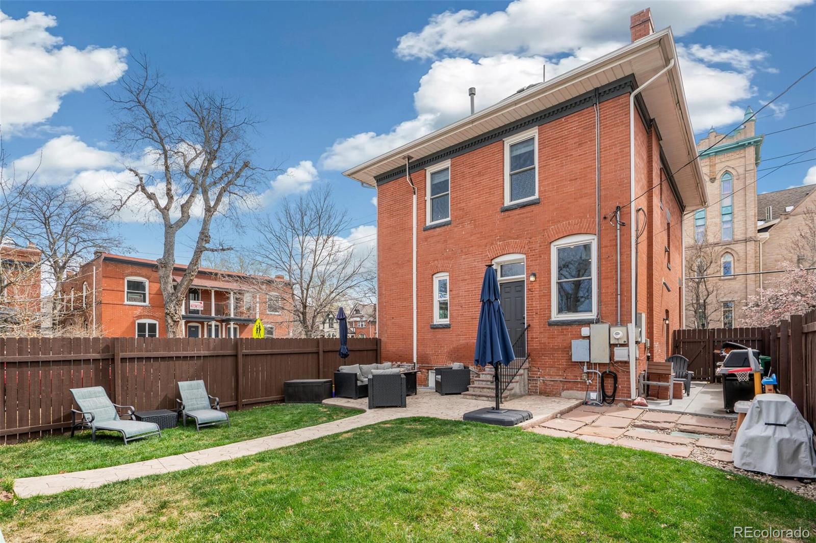 4d6f700e 2062 46da Bc59 1d152ba6497f