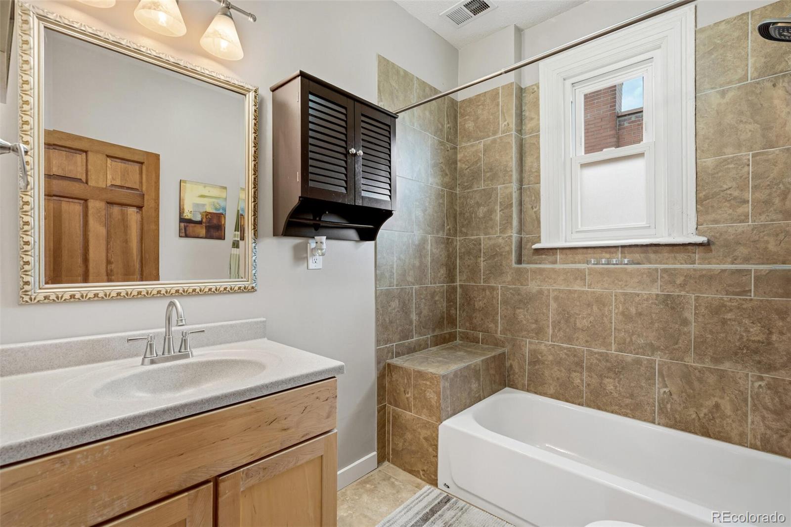 C0e557ce 9cb7 4f02 8f42 C71f16de4b89