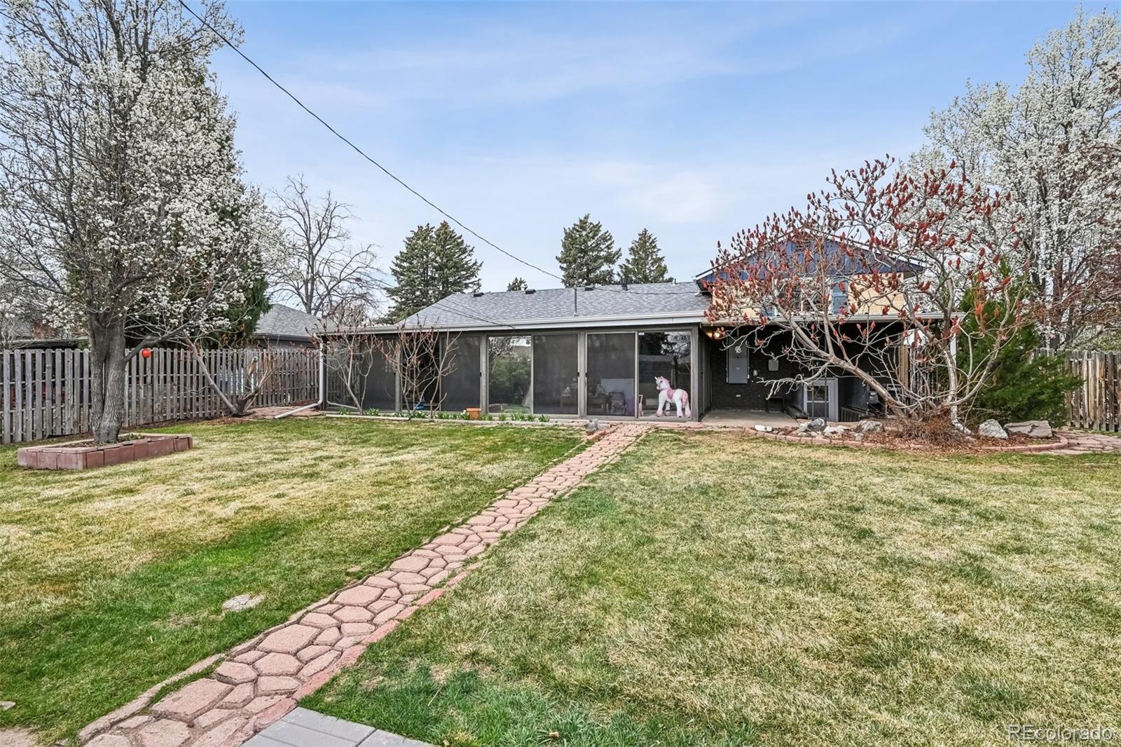 71755b9d 242a 4204 9511 3b5e1a4719e5