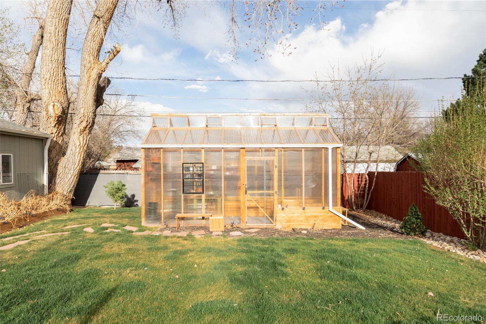 05c6e113 3a8f 4c21 A937 257a32d8c4e4