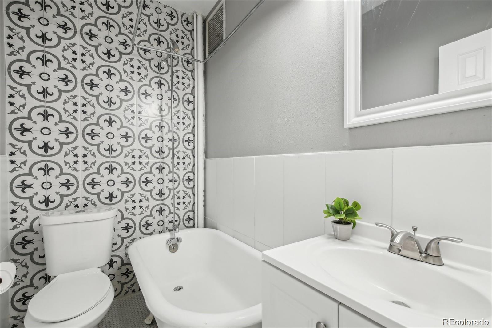 848f715b B2b9 4e67 Bc0e C6595d489103