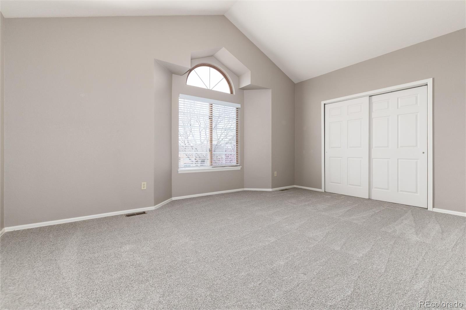 Fb382370 456c 40bc B412 Bb9c2619f4f9