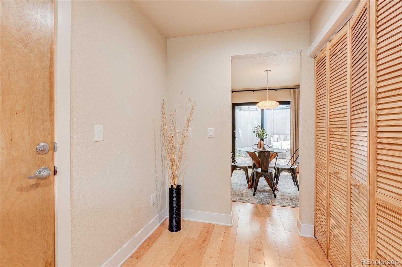 92107059 C525 4a49 B39d 50a7717bc862