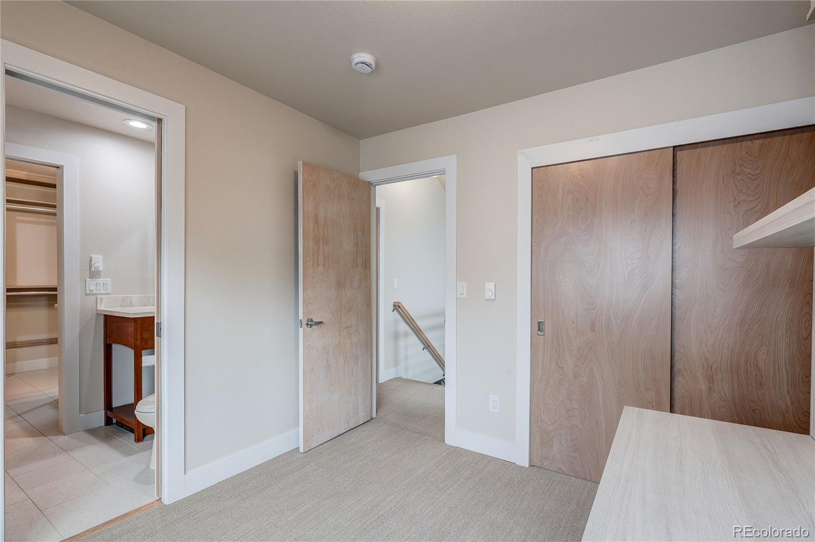 C0f653f9 7038 414d 8760 1741c7563101