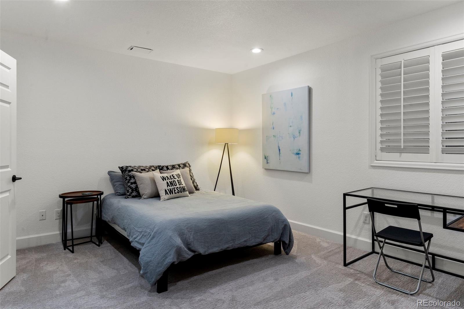 Ce9ad90f 115b 4518 81a7 5102b53576ee