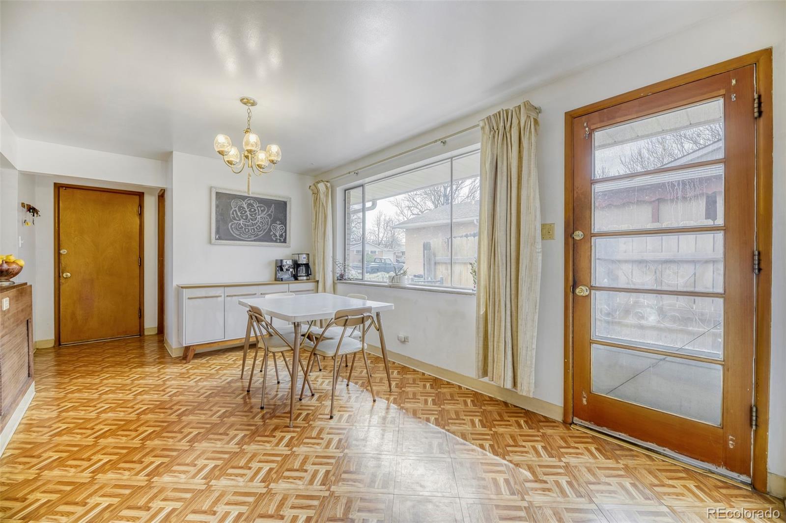 6c5d8b90 C8fe 4407 97c7 Df03718abdc3