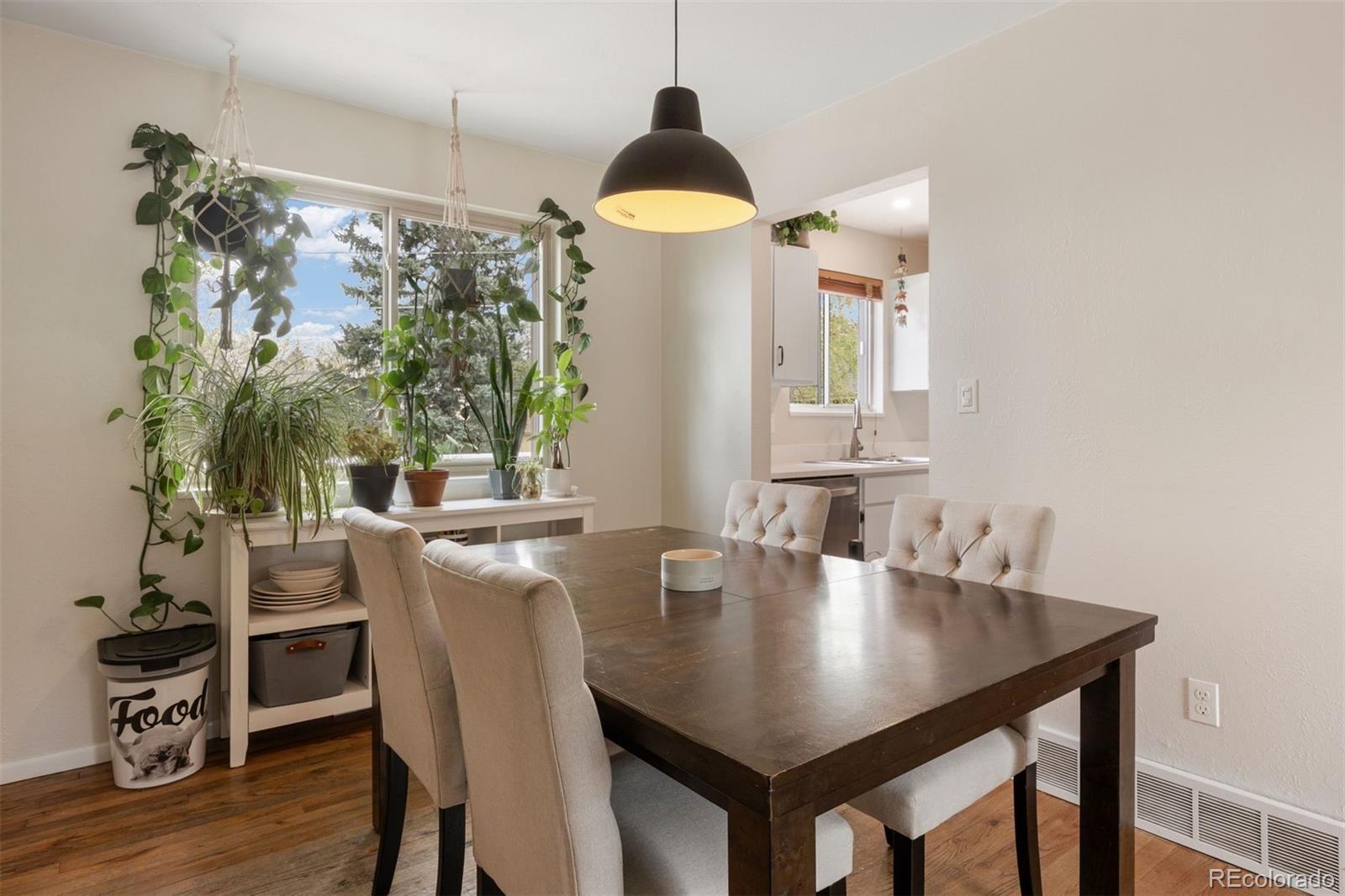 3fba331f 27d3 4b8f A74e 3f0284fc3284