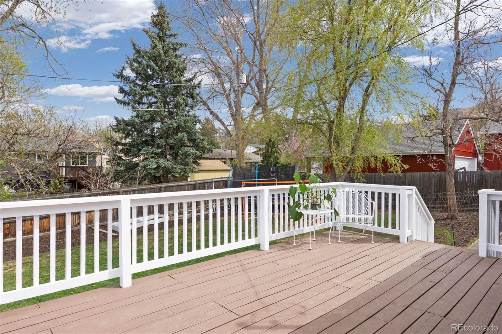 C72dd79d F5ef 40c1 859e 039a700e1de9