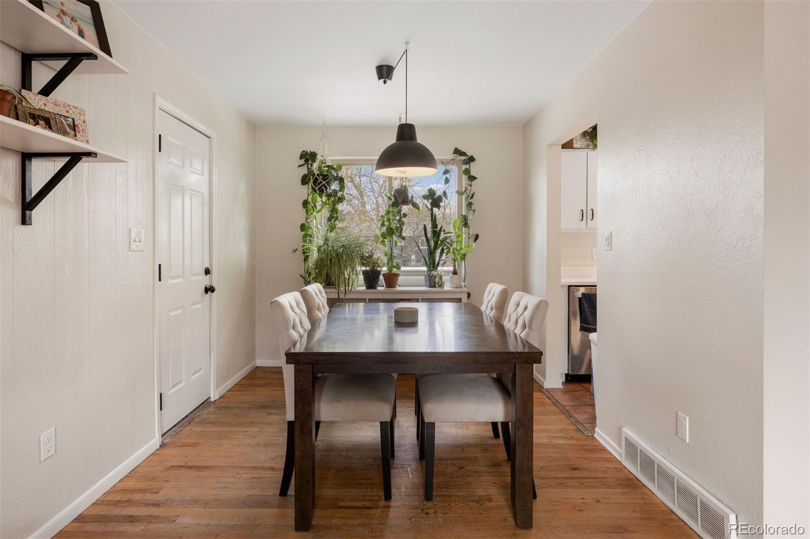 C7c23956 2c33 41cd 81c0 8e22ffd0e742