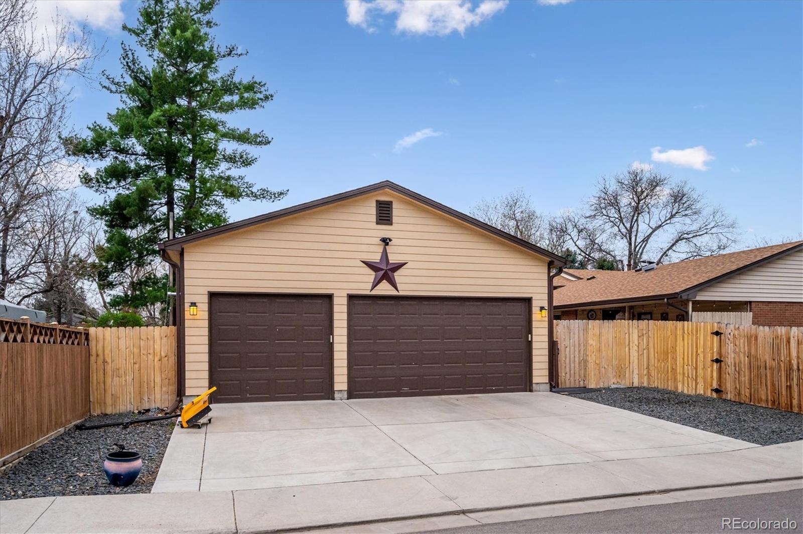 2bc61f5e 04fc 4af5 Adc6 Ea89e9a47809